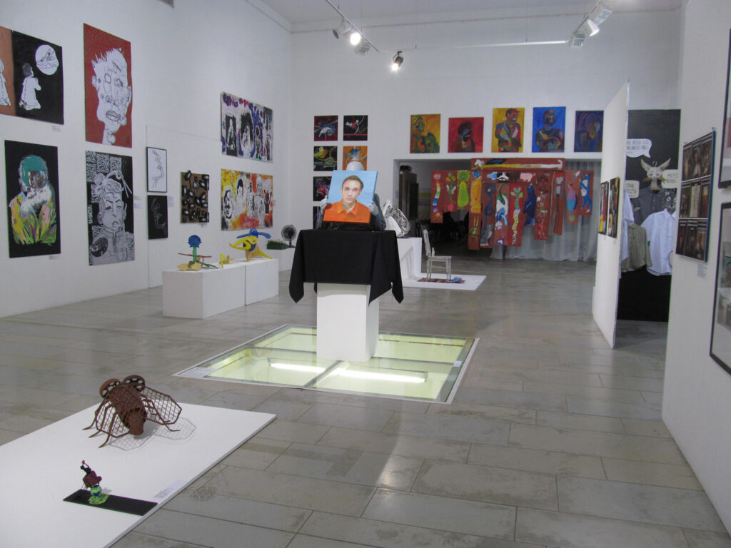 Pärnus tehti moodsat koolikunsti