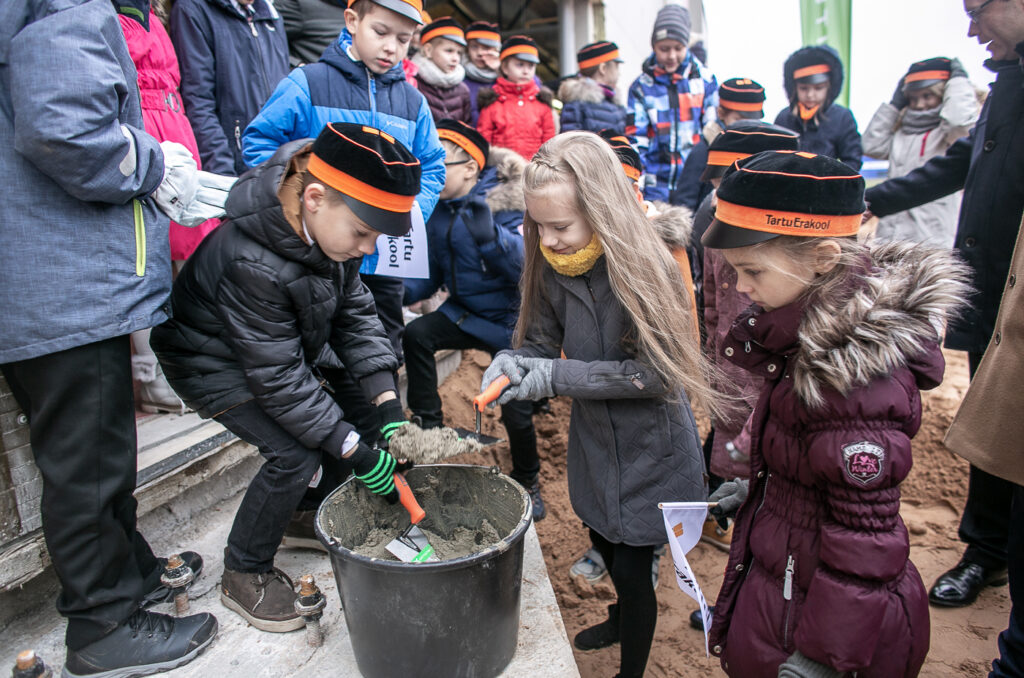 Tartu erakooli uus maja sai nurgakivi