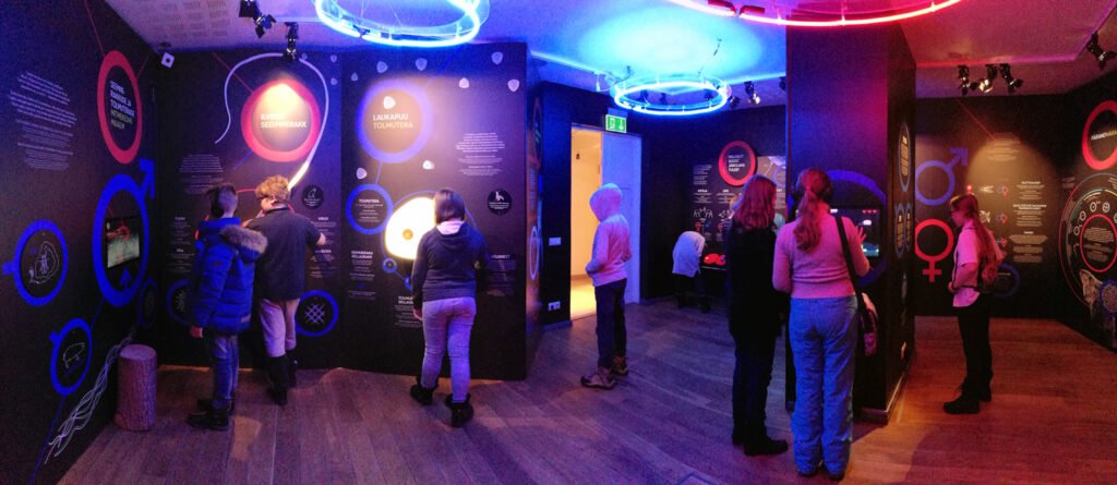 Näitus „Isad ja pojad“ teeb selgeks geenid ja pärandumise