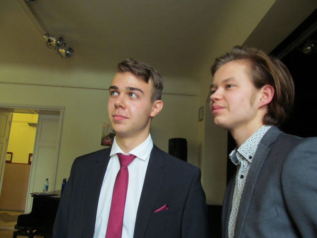 Poliitikud olid kooli oodatud