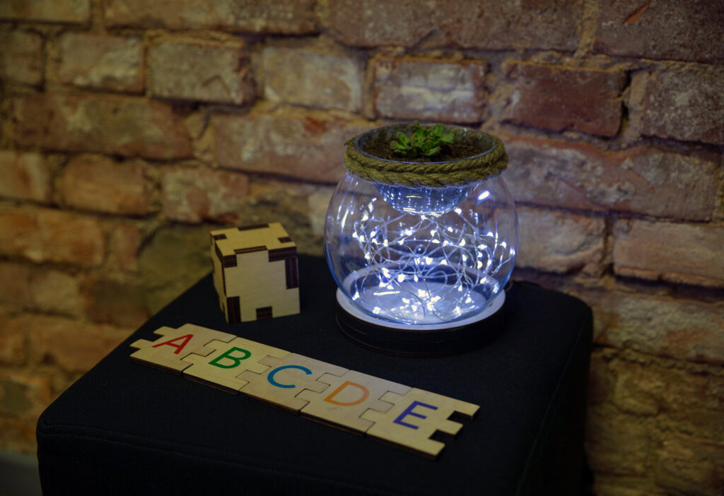 Õpilasfirmad väärindavad kompetentsikeskuses puitu