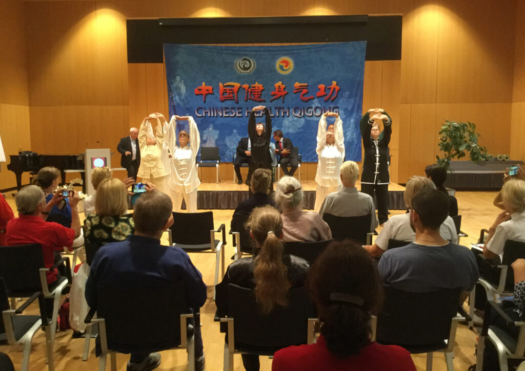 Hiina tervisekultuur qi gong aitab korrastada füüsist ja vaimu