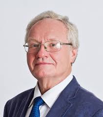 Muutuva ühiskonna käsitlemine koolis