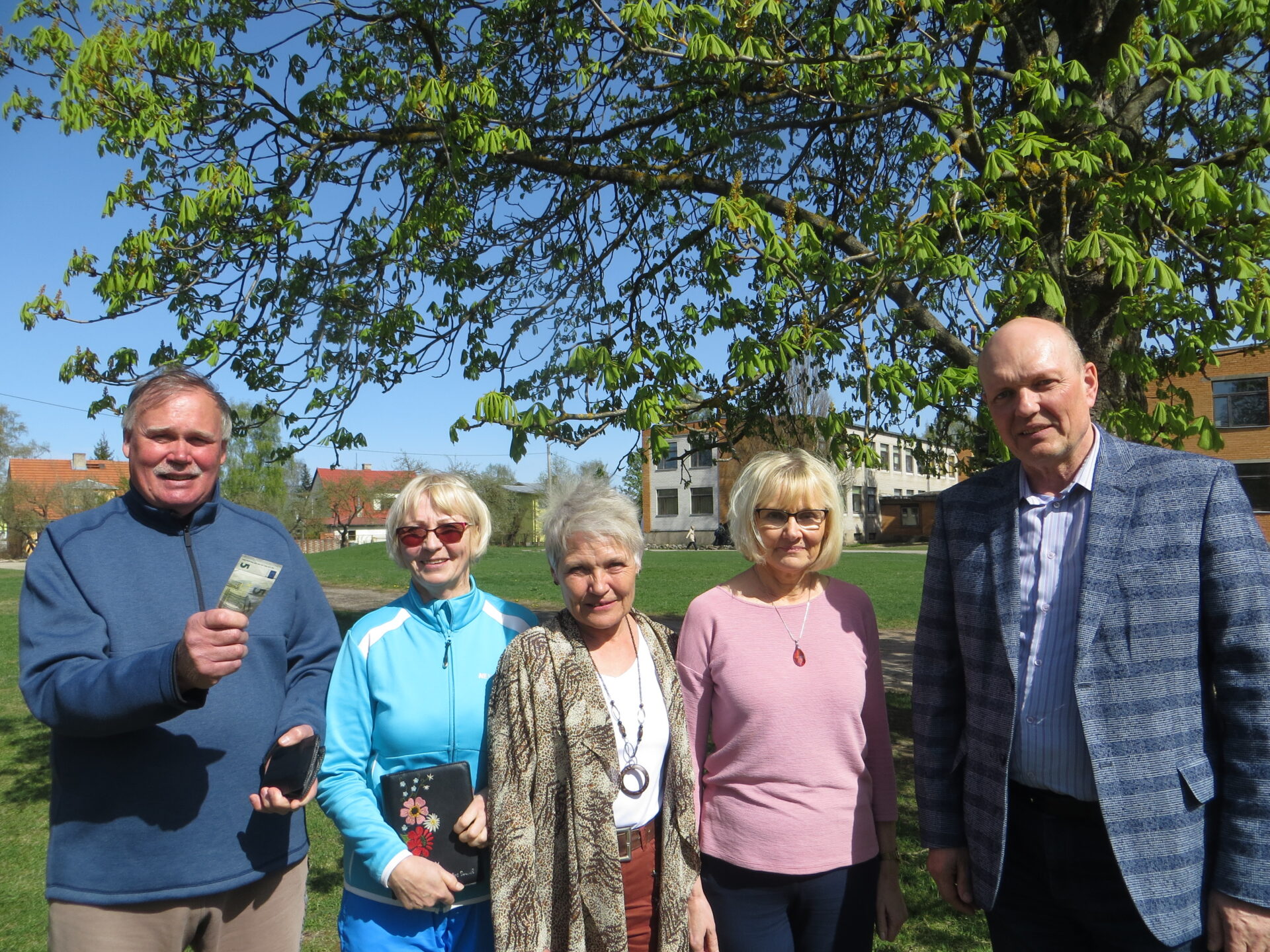 Kas suvetöö aitab või karistab?