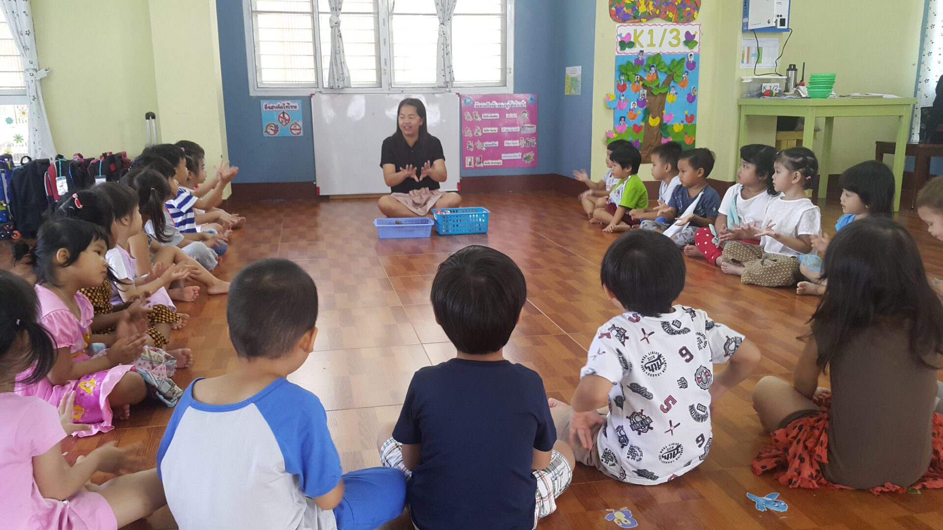 Kaks kuud Tai lasteaias