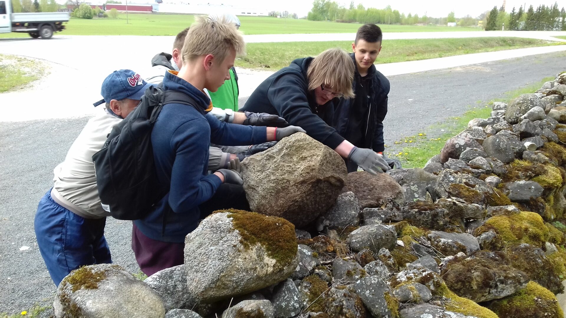 Pärandivaderid aitavad kohalikke pärandipaiku korrastada