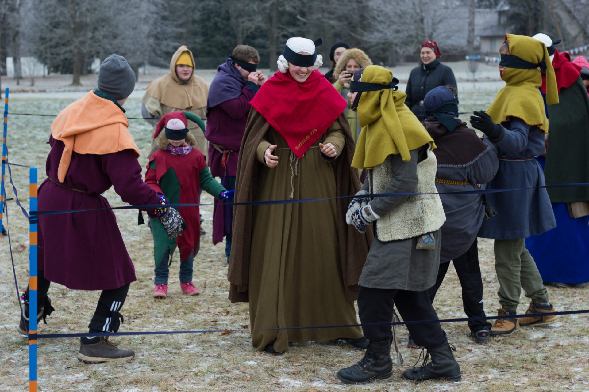 Tarvastu mõõgavennad lõimivad Eestit