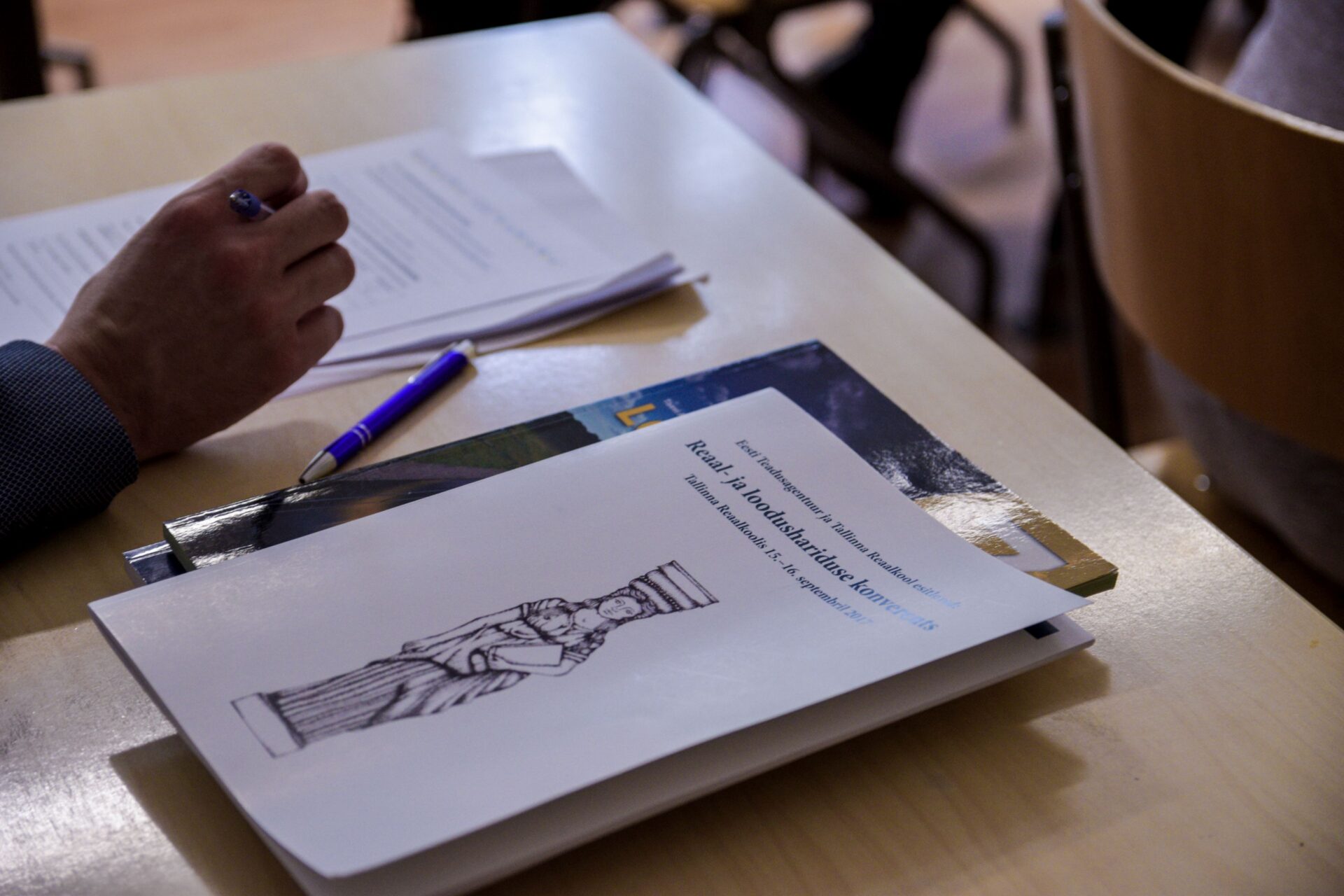 Reaal- ja loodusteadusliku hariduse konverentsi kogumikud kui rikastav lugemisvara