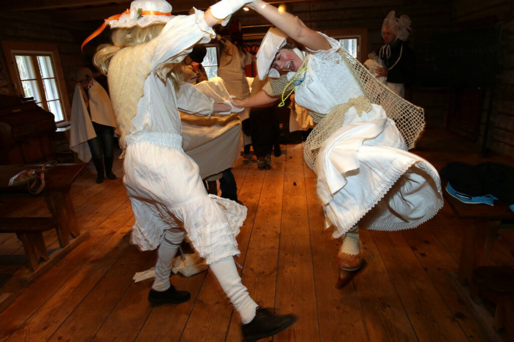 Kuie koolimaja Eesti vabaõhumuuseumis