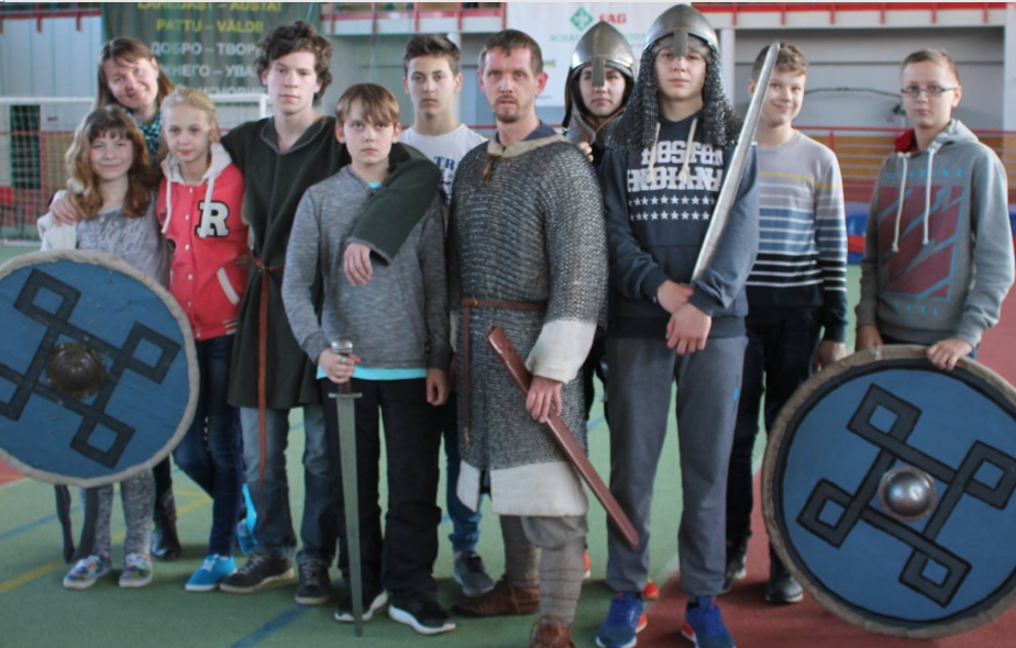 Elava ajaloo projektid Kohtla-Järve koolides