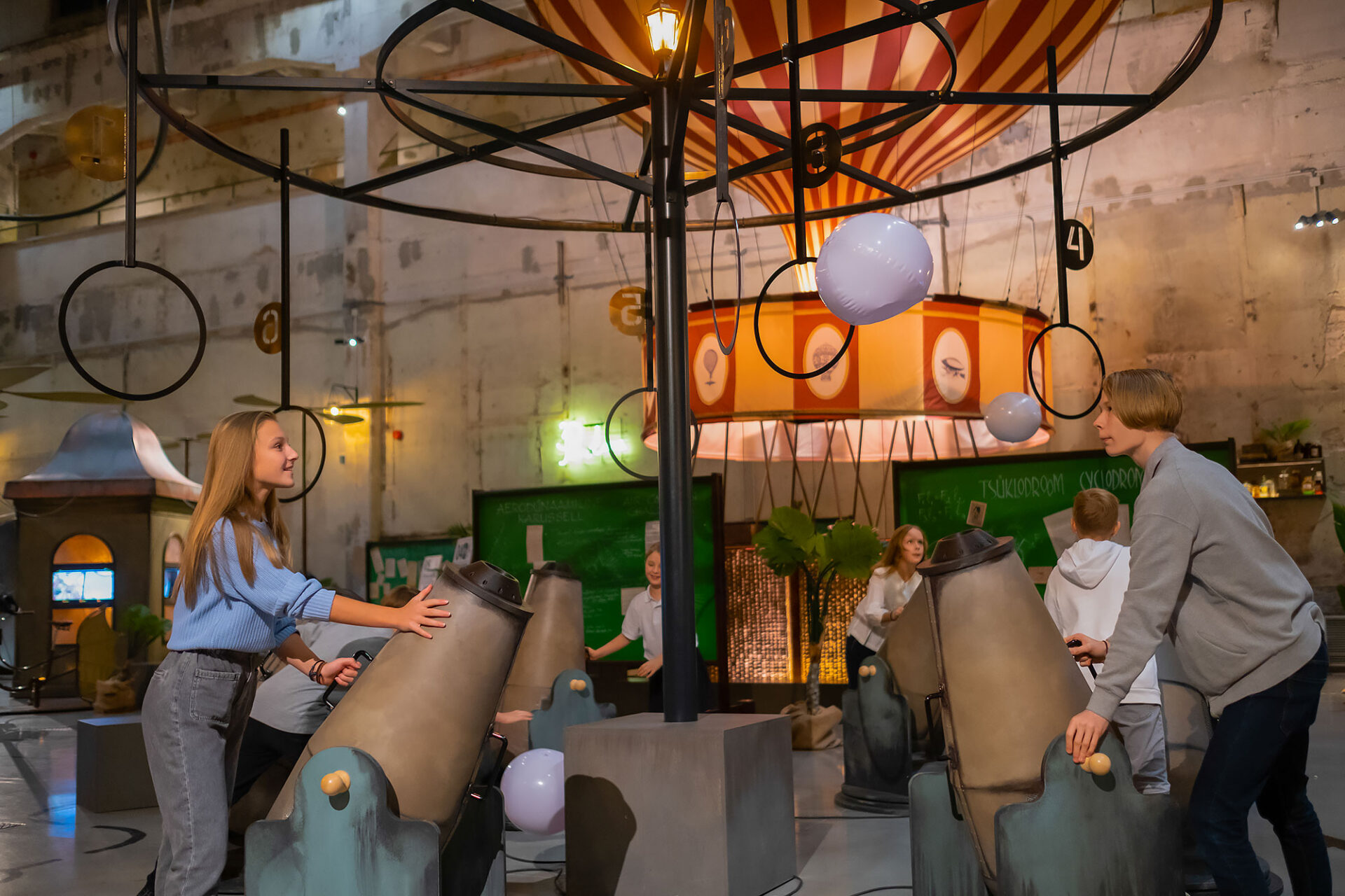 Omamoodi koolitund PROTO avastustehases