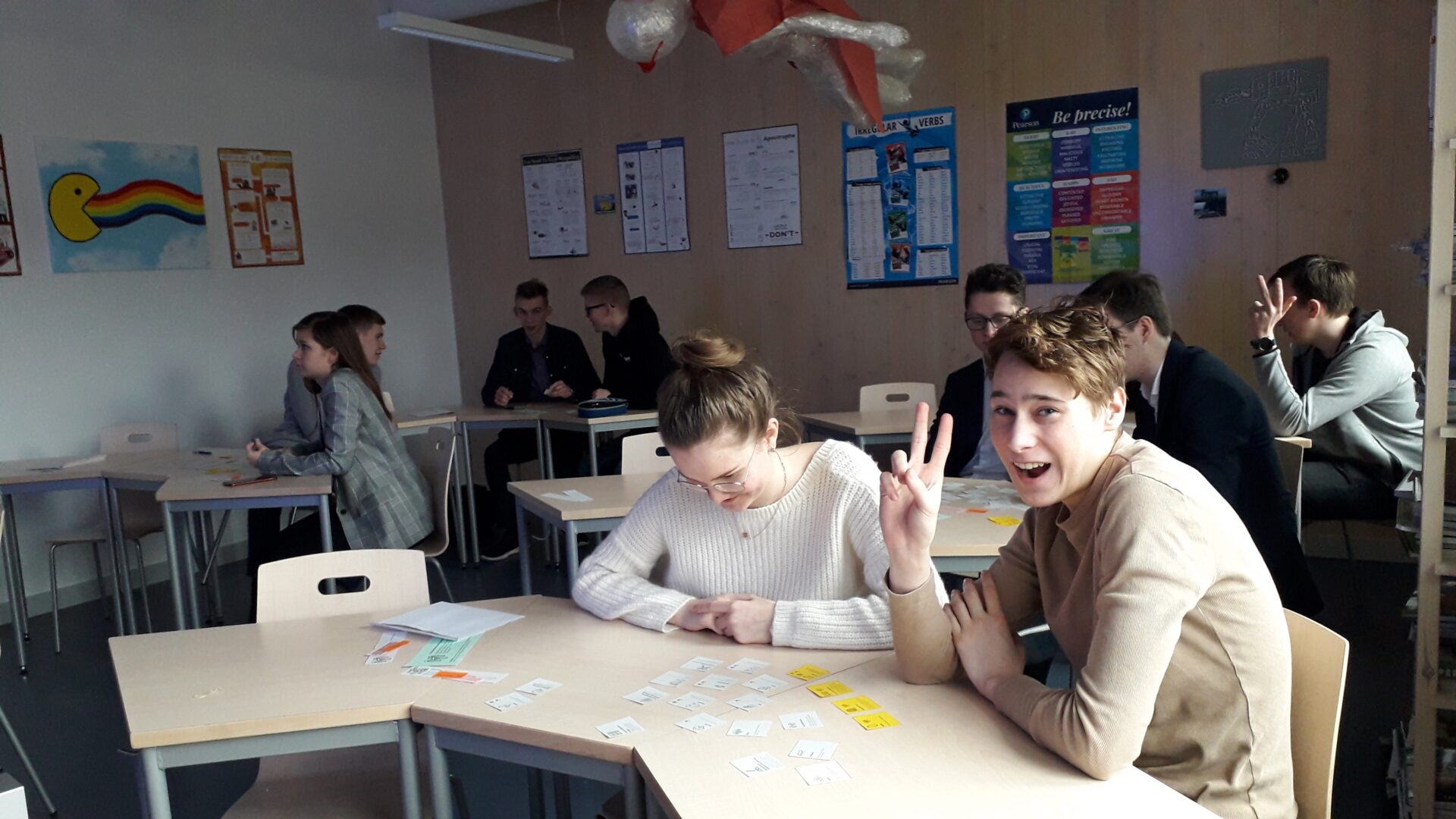 Rollimängud koolitunnis  aitavad integreerida traditsioonilisi õpimeetodeid mängulise õppeviisiga