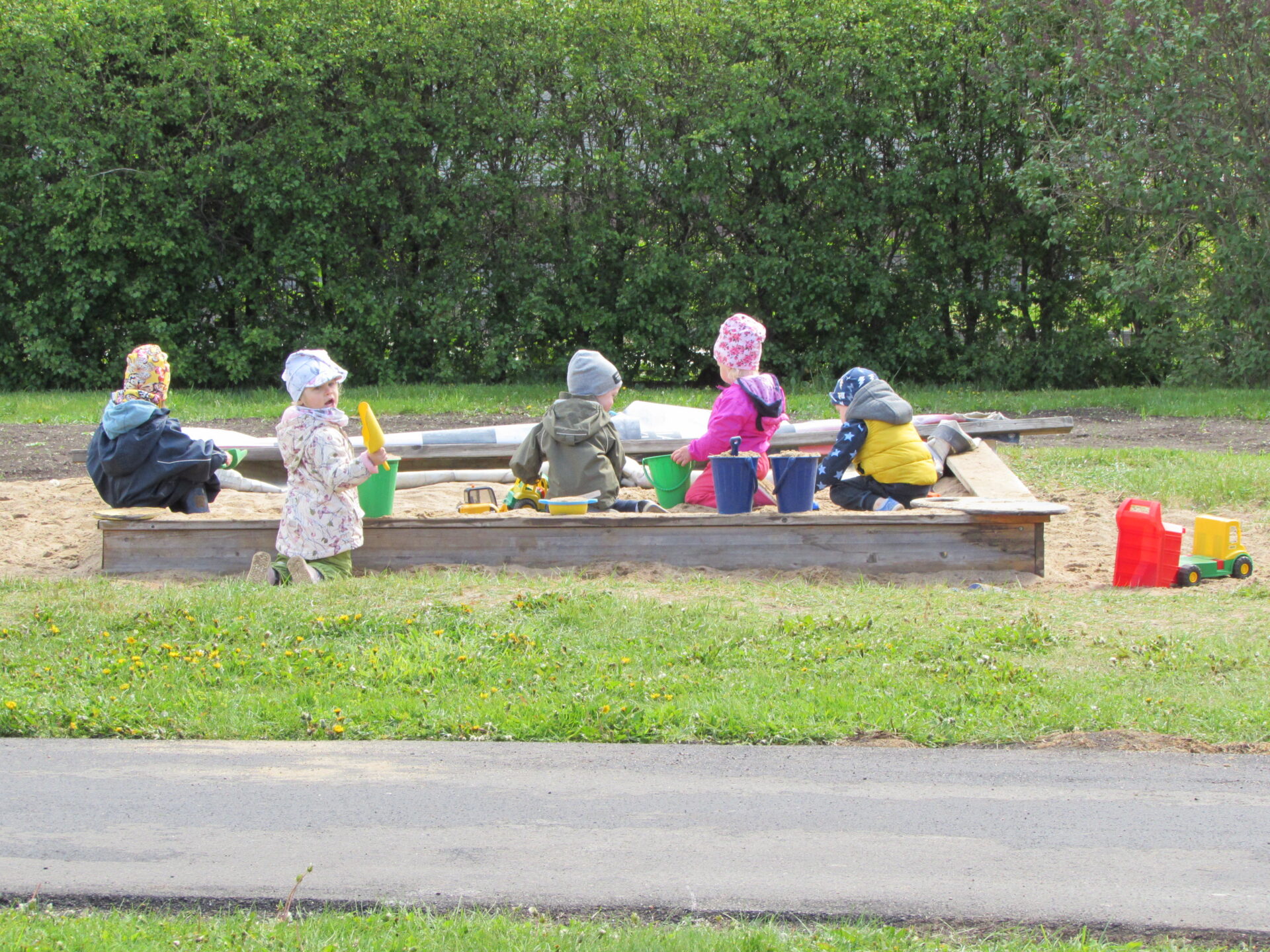 Alushariduse seaduse eelnõu jõuab laiale ringile arutamiseks pärast suvepuhkust