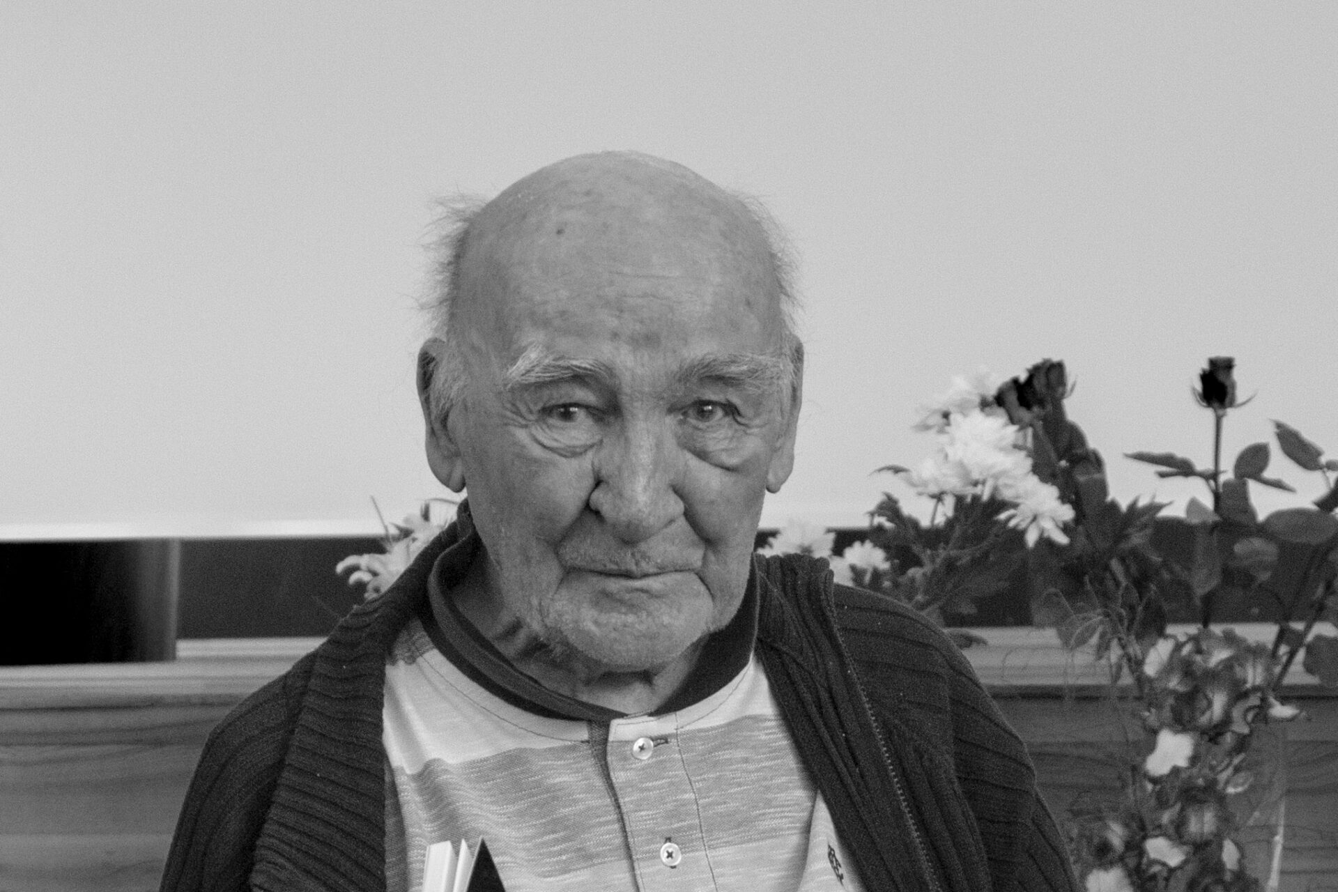 KEELEKASTE ⟩ Sõna- ja stiilimeistri lahkumine