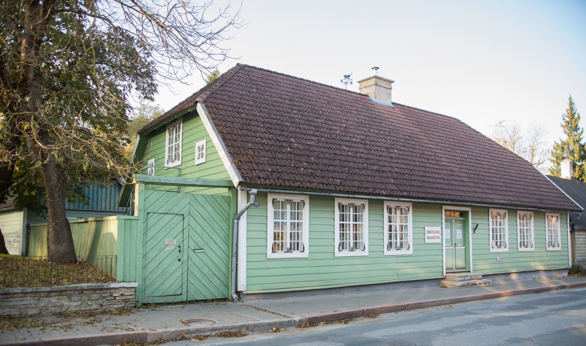 Linnakodaniku muuseumis saab kingi parandada ja leiba küpsetada