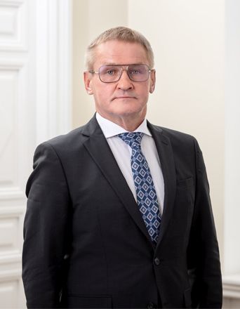 Haridus- ja teadusminister Jaak Aab astus ametisse