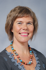 Sotsiaalpedagoogi vaade kaasavale haridusele: mitme teraga mõõk