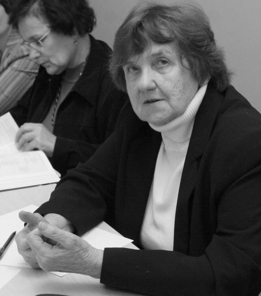 Lahkunud on emakeeleõpetuse alustala ja hing, emeriitdotsent Viivi Maanso