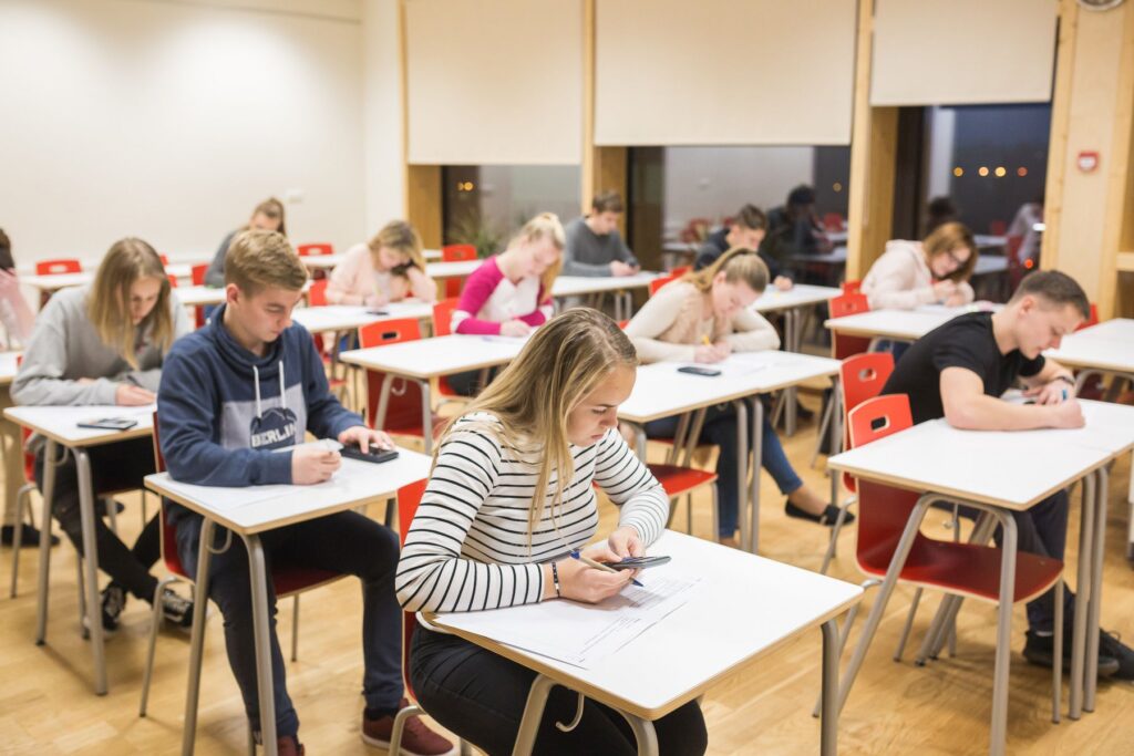 Riigieksamid on sel õppeaastal vabatahtlikud, kuid edasiõppijatel tasub need siiski teha