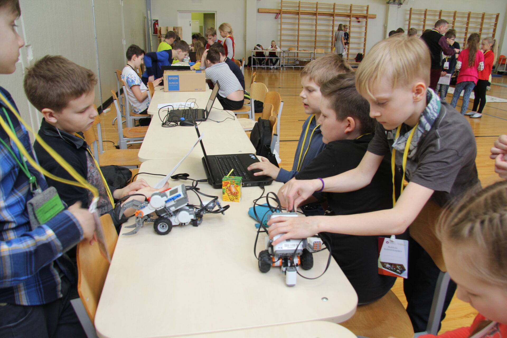 Huviorbiidis huviharidus