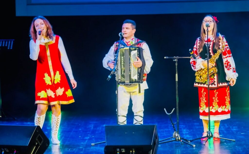 Sest anded on vaja üles leida ja nendega maailma rikastada