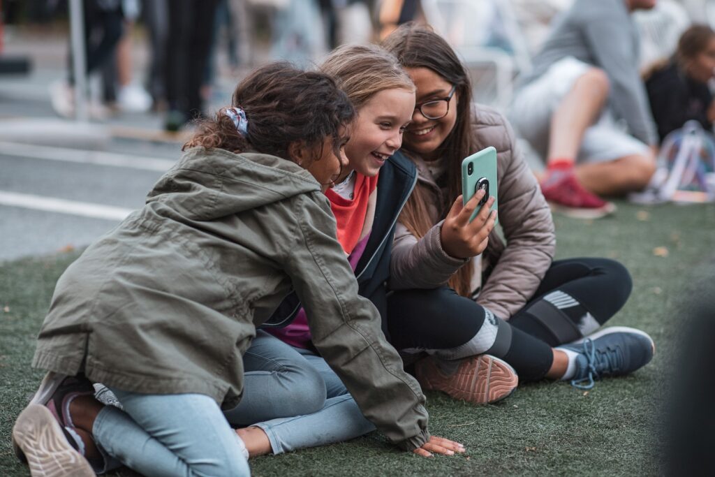 Tartu rakendab Eestis esimese linnana laste vaimse tervise mobiilimängu