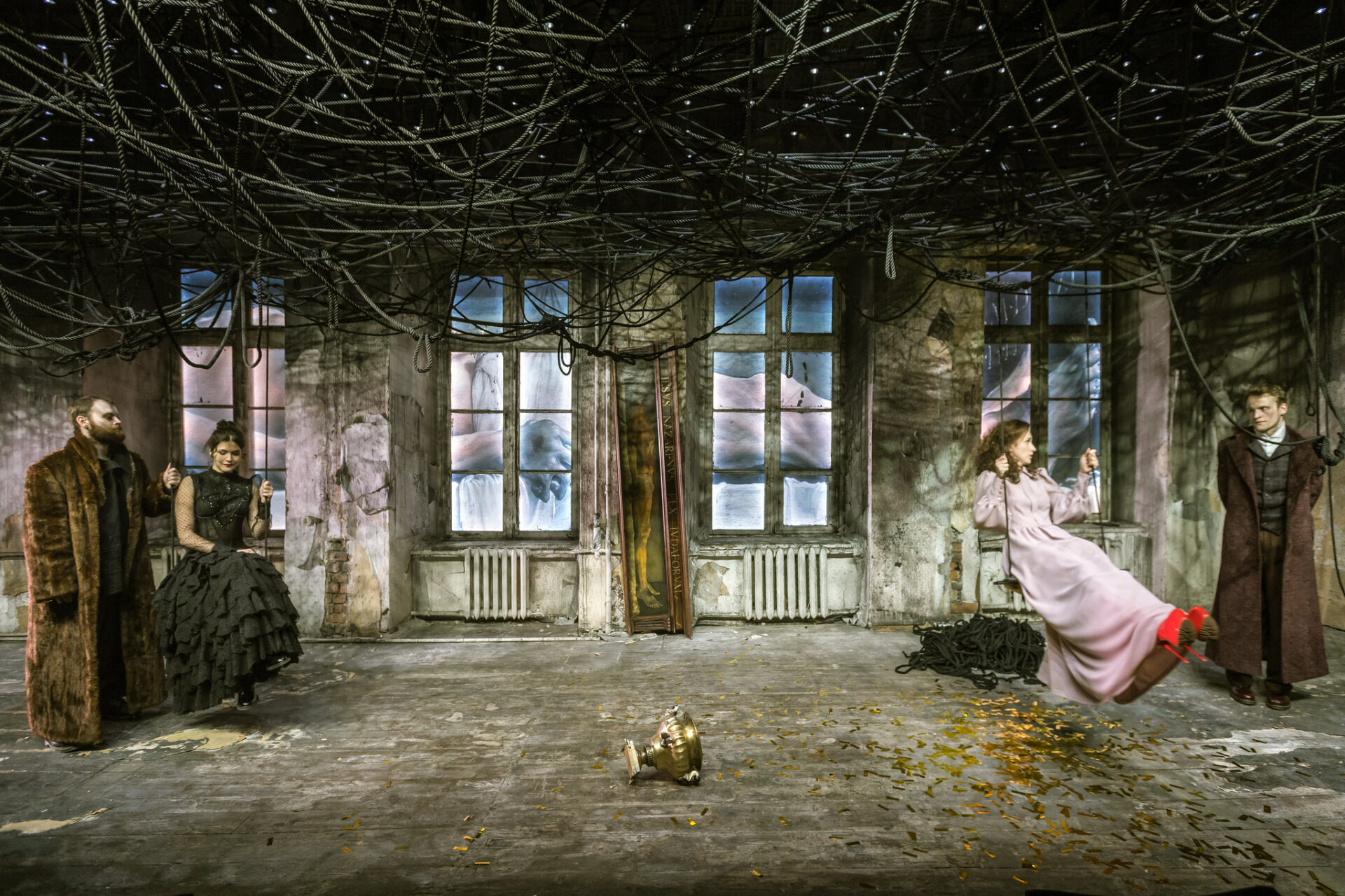 Saksa ajalugu ja vene klassika Tallinna Linnateatri lavadel