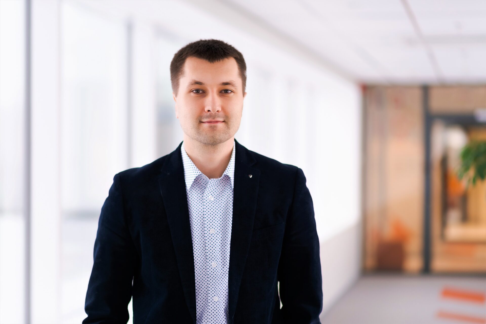 Noori õpetajaid meelitab koolidesse kõrgem palk