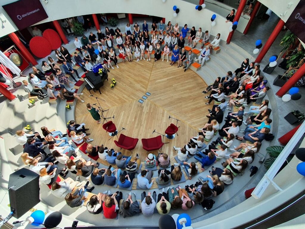 Anna oma hääl aasta kooli valimistel!