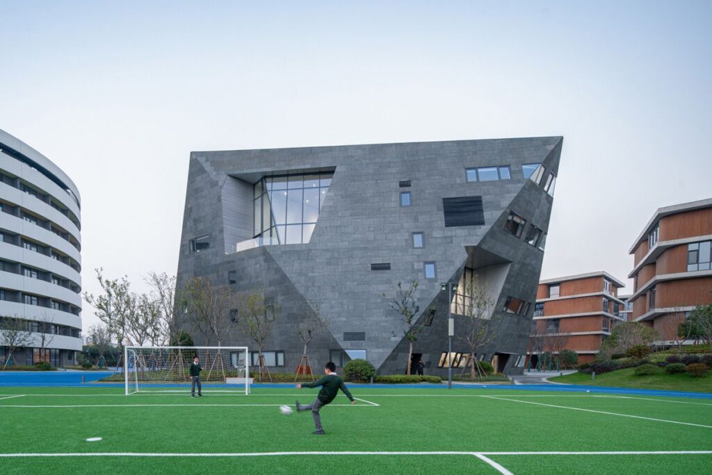 Kui palju on koolimajas päevavalgust?