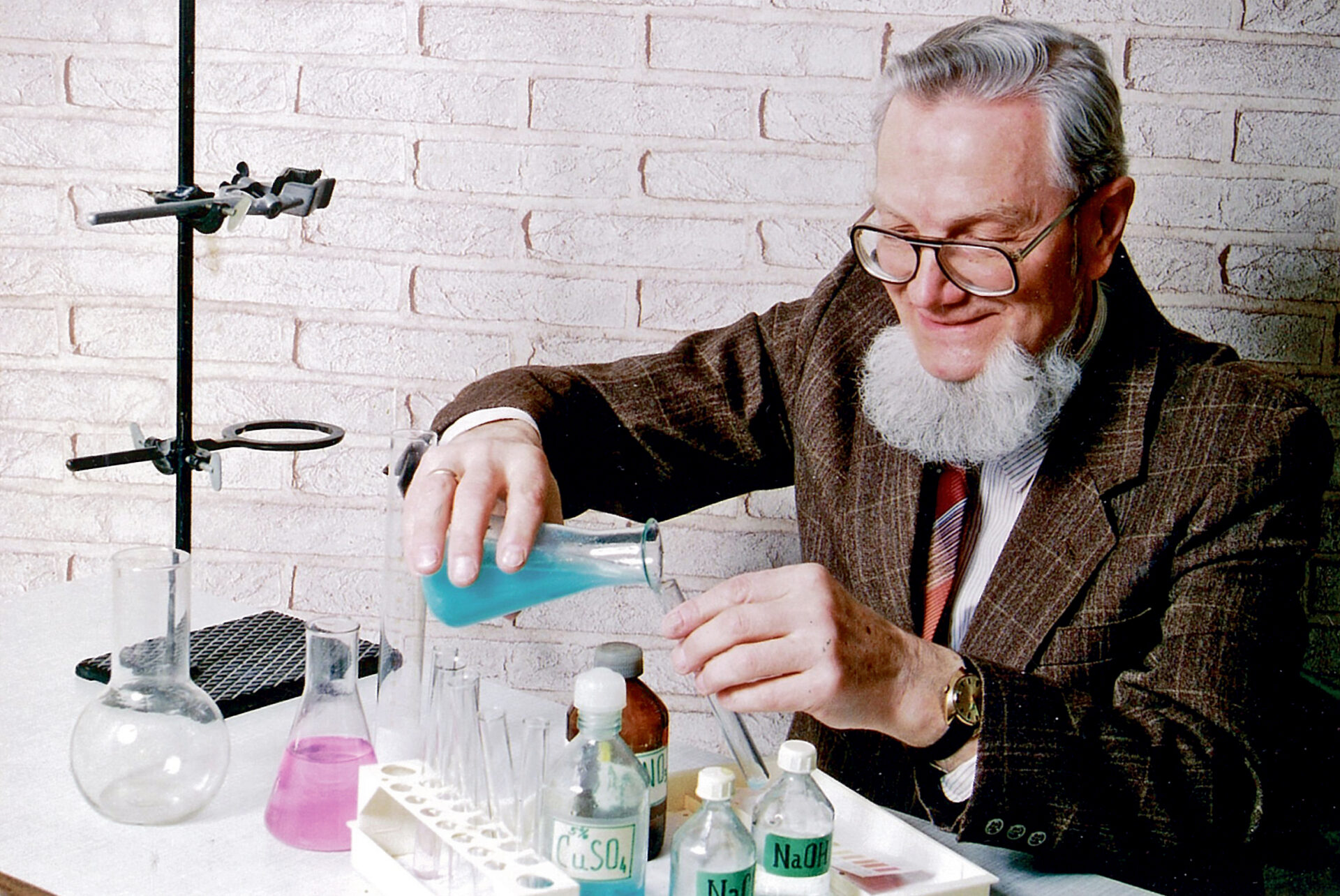 In memoriam Väino Ratassepp 17.04.1930–03.11.2021