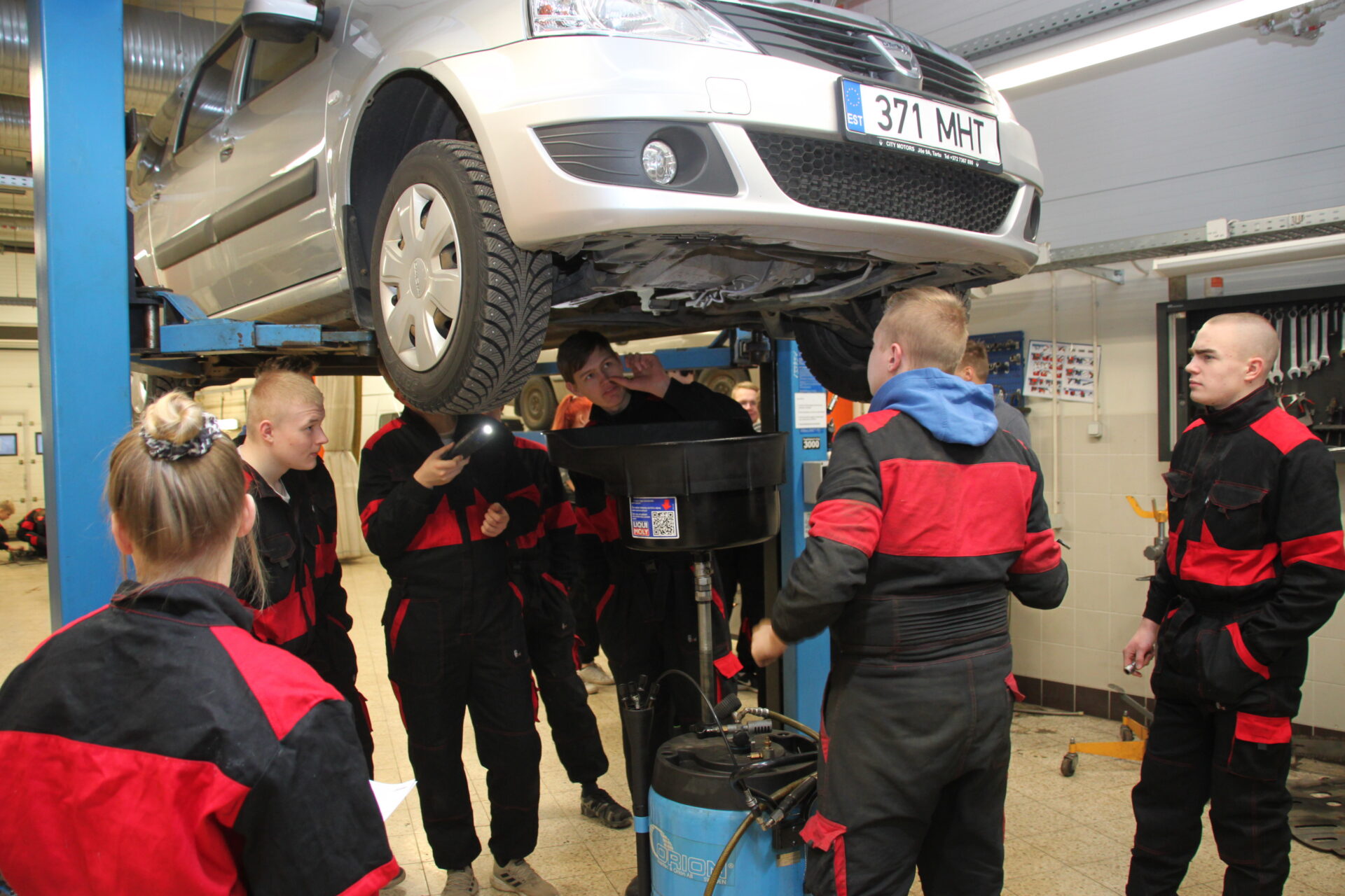 Auto- ja metallitöö õppehoone andis tõuke koostööks