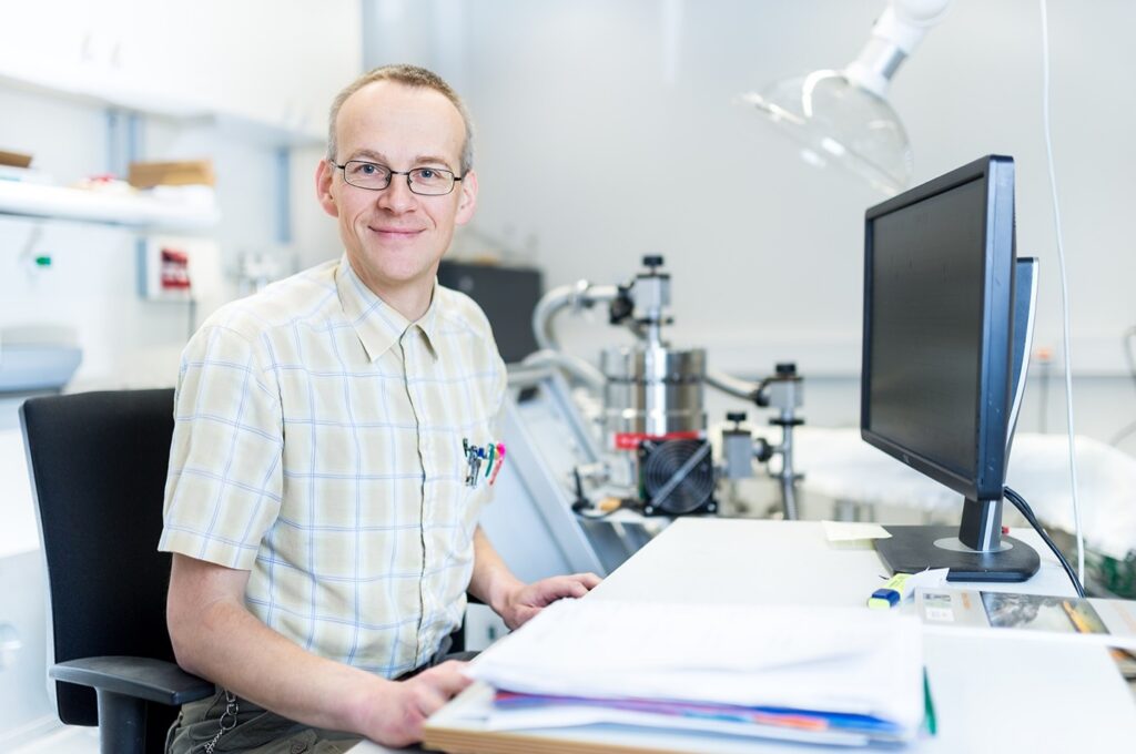 Tudengid võiksid õppejõult rohkem küsida