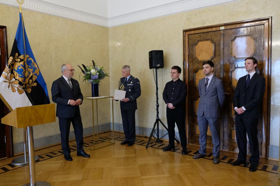 President Karis noore teadlase preemiate üleandmisel: meie riigis on olemas teadmised ja suutlikkus Eesti jaoks oluliste probleemide lahendamiseks