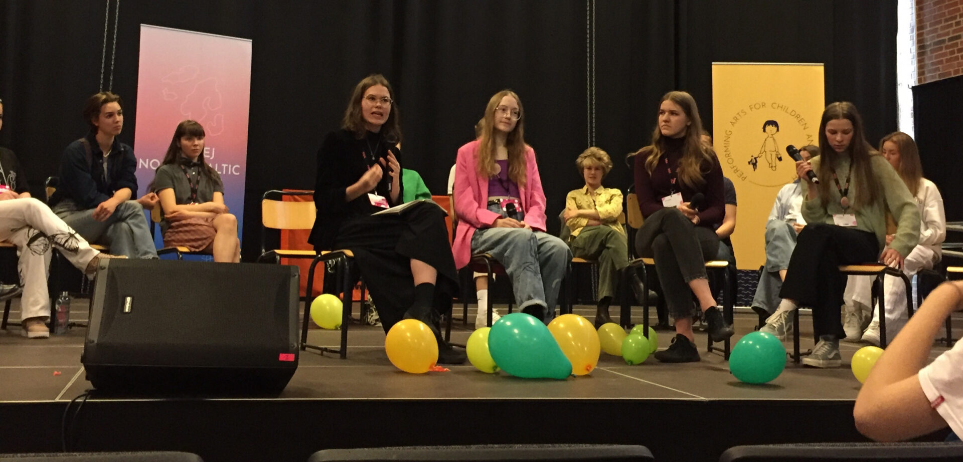 Avastamas mängulist teatrit