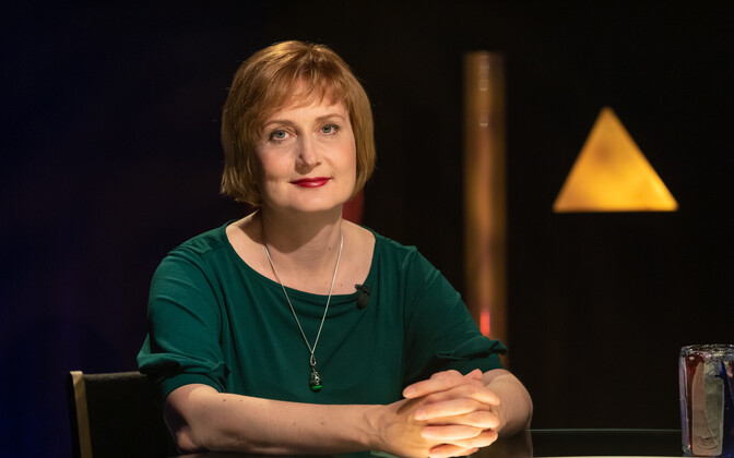 Paberile trükitud sõna kiituseks