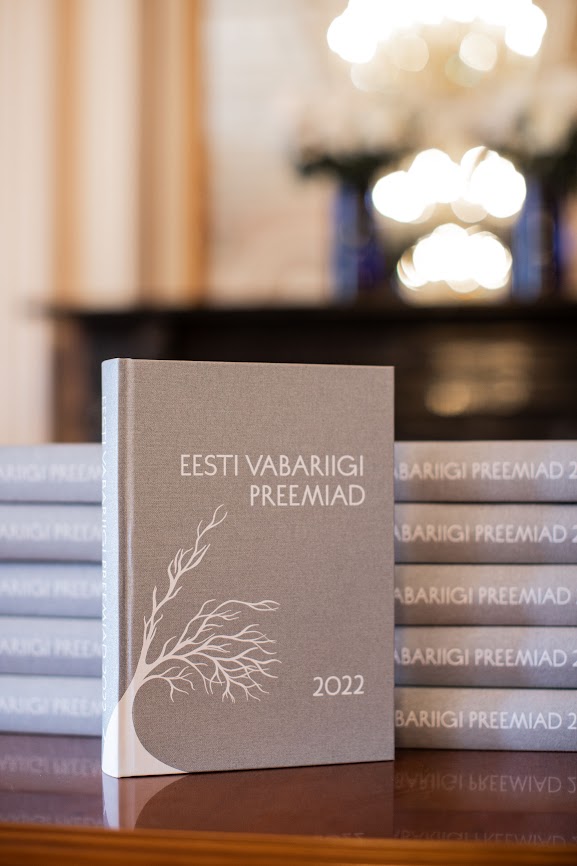 Ilmunud on Eesti riigipreemiate raamat 2022