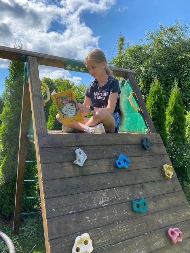 Mida lapsed ja noored suvel loevad? Õpilaste lugemisvalik Tallinna Keskraamatukogu näitel