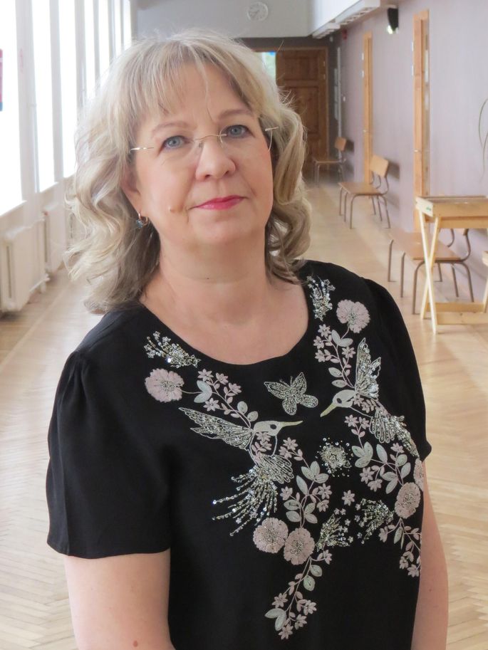 Kuidas lugemisega kõhuvalu ära võtta? Kirjandustund kui teraapiaseanss