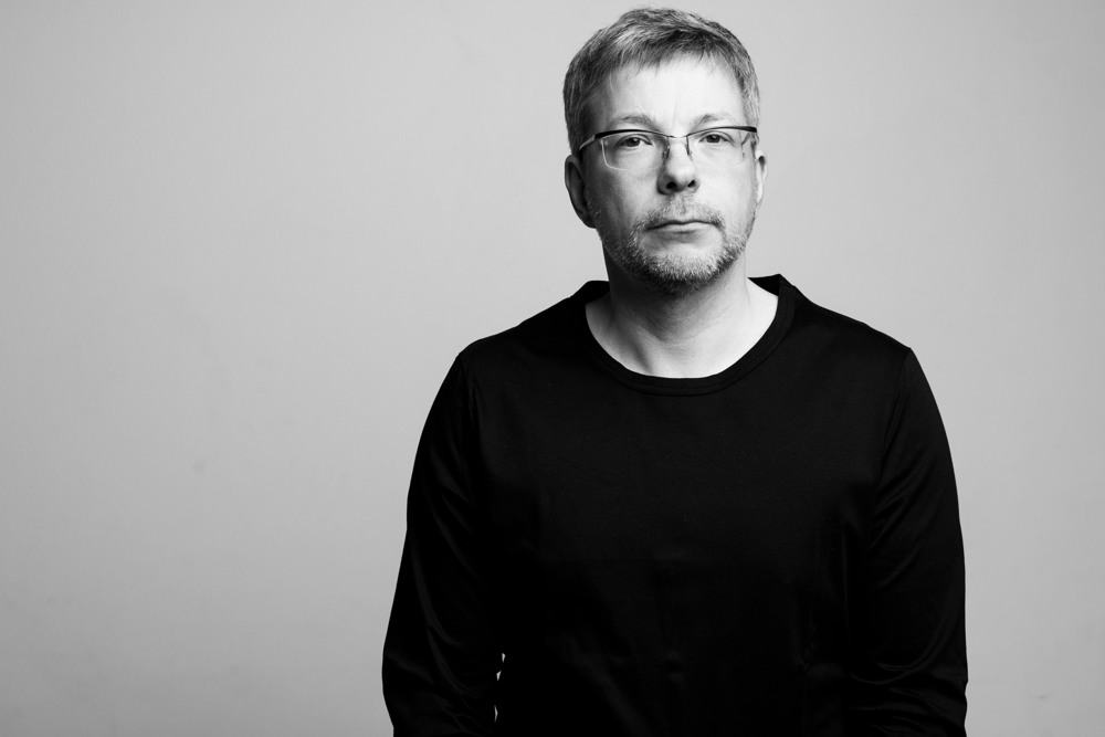 ERSO peadirigent Olari Elts:  „Ma ko-hu-ta-valt armastan orkestrimuusikat“