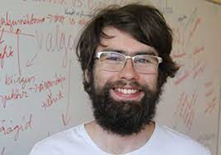 Põlva Kooli õpetaja Karl Tammiste pälvis Johannes Käisi preemia