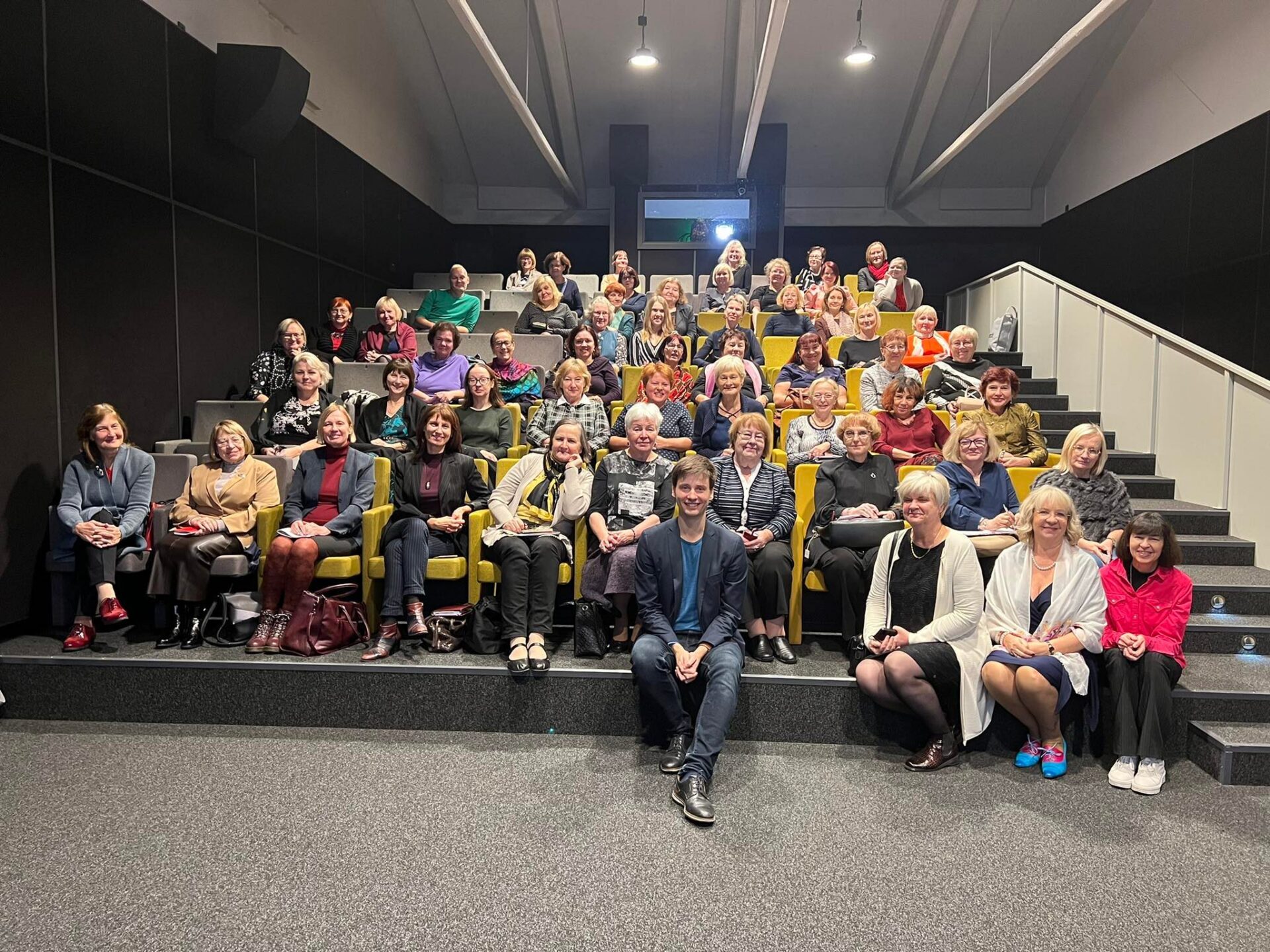 Kuidas saab aineühendus olla abiks emakeeleõpetajale?