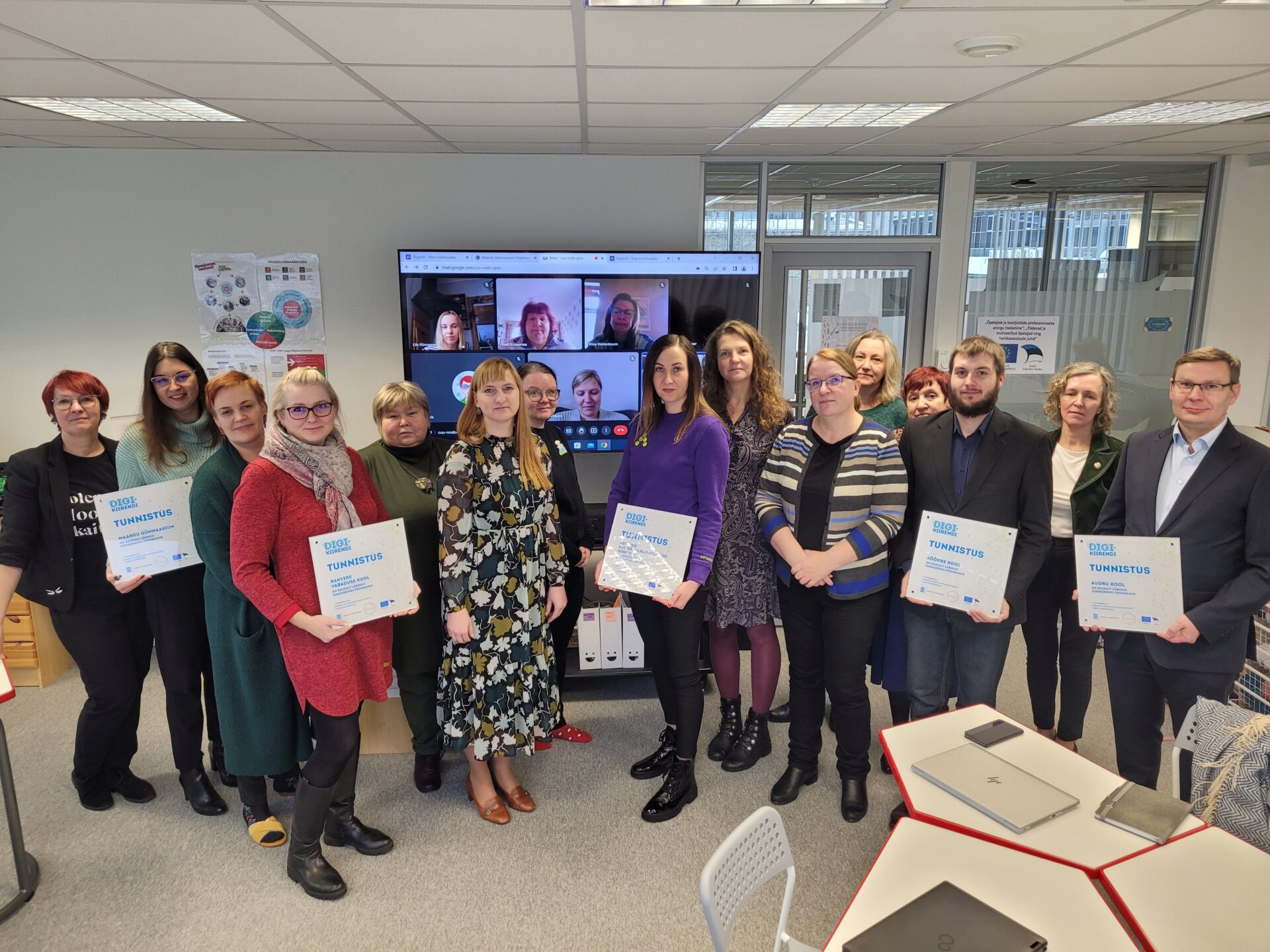 „Digikiirendi“ aitab kasutusele võtta kooli tehnoloogilised võimalused