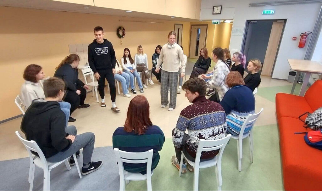 Muukeelne laps (5): Kuidas õpitakse eesti keelt Sillamäe Gümnaasiumis?