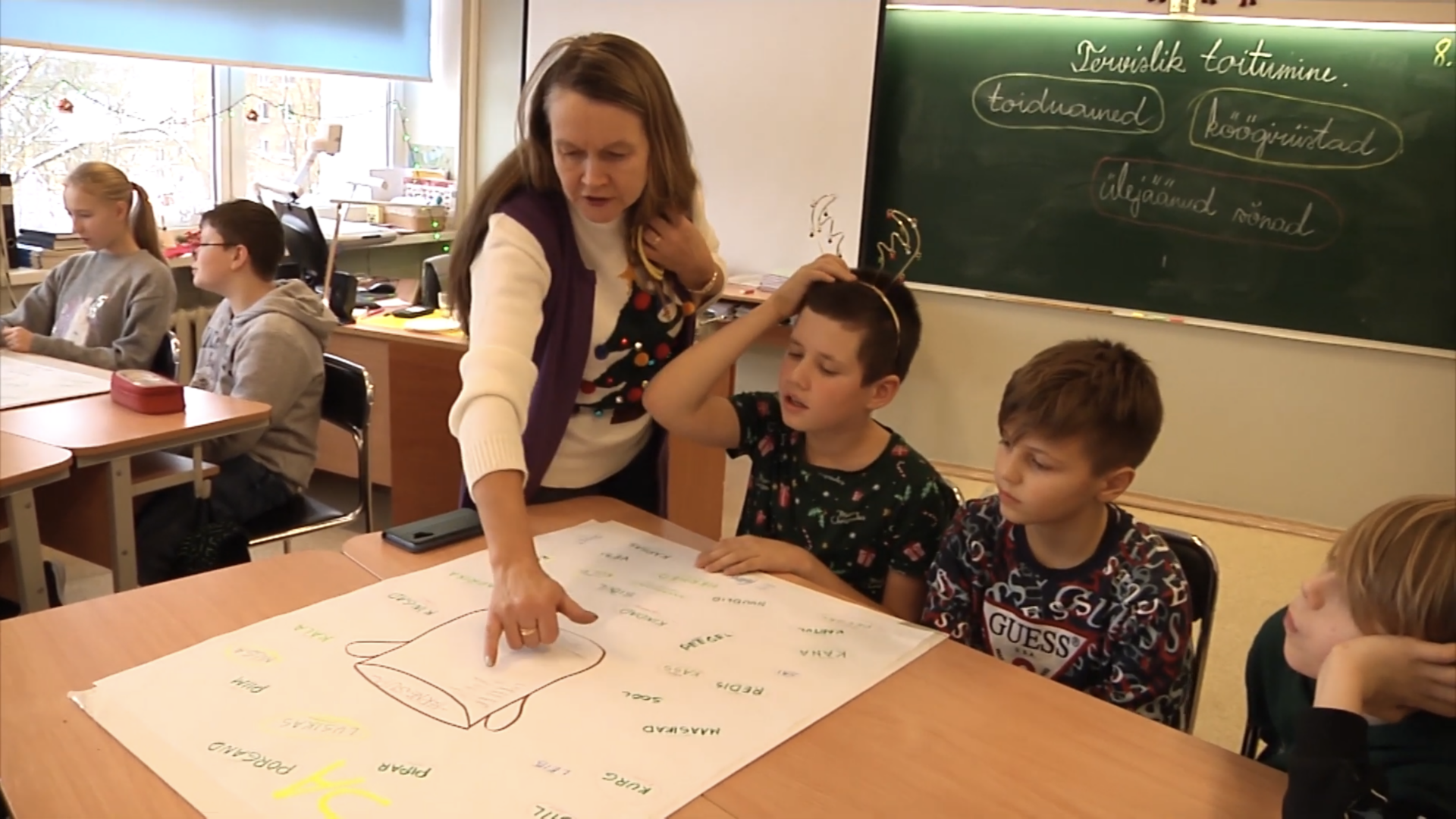 Muukeelne laps (4): Eesti keeles õppimine Kohtla-Järve Slaavi Põhikoolis