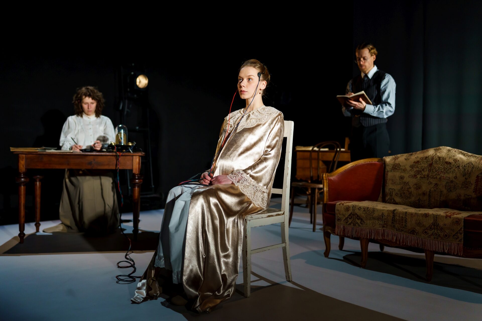 Rakvere Teatri kevadhooaeg – Kafkast Robin Hoodini