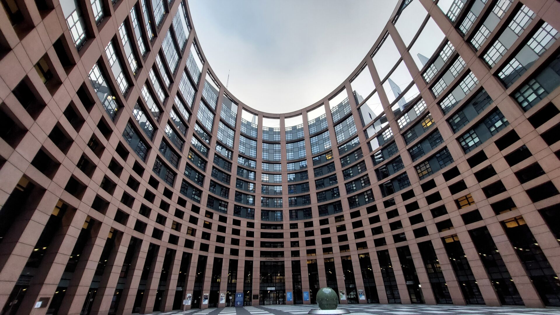 KOGEMUS. Õpilaste välisreis tipp-poliitika koridoridesse