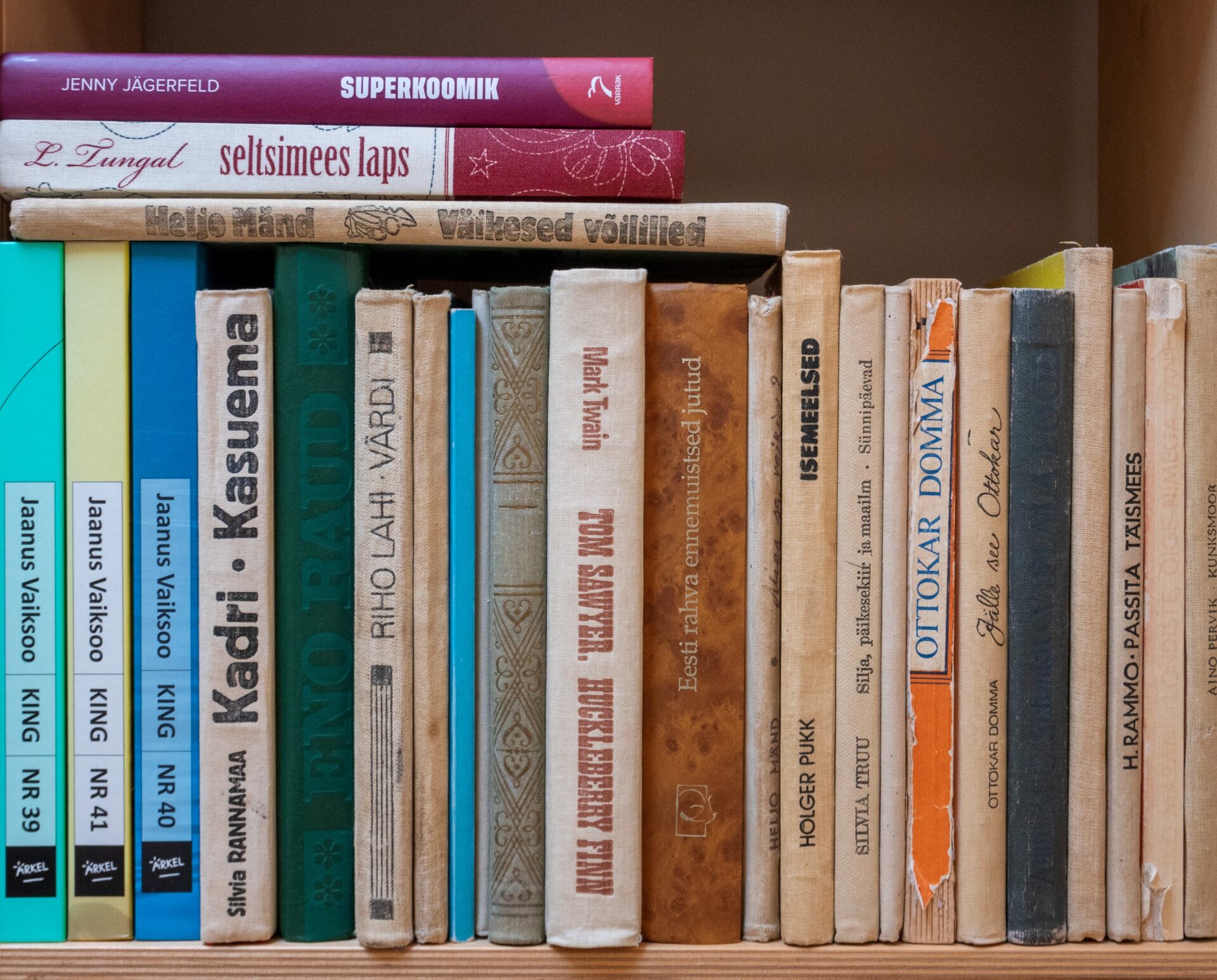 Soovituslik, mitte kohustuslik kirjandus. Kirjandusõpetajate vestlusring