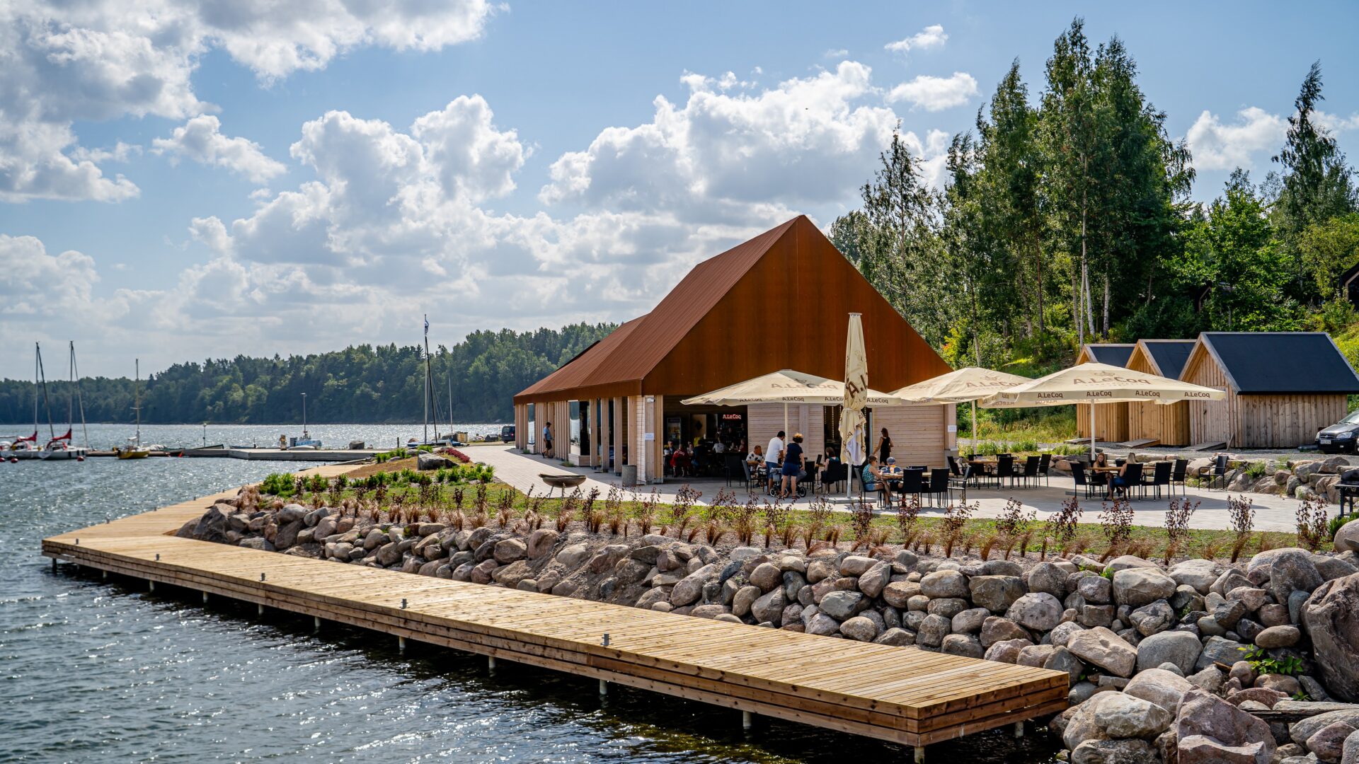 Õpperetked Hara sadamas ja allveelaevade baasis