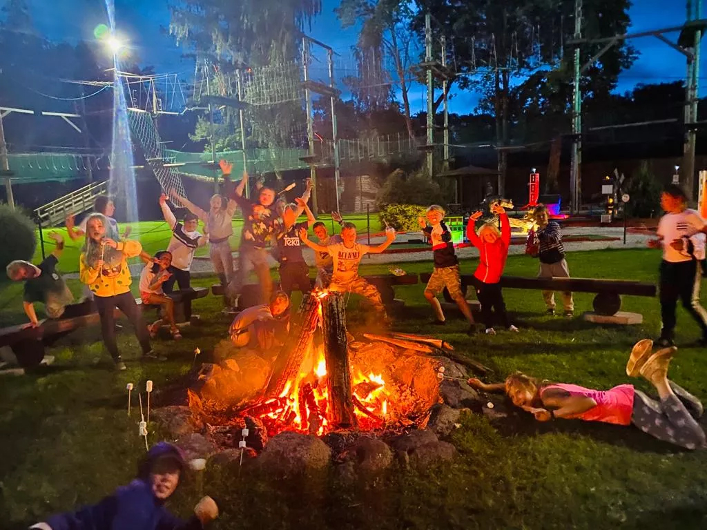 Valma Seikluspark kutsub kooliaasta lõppu tähistama ning seikluslaagrisse